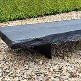 Table basse en bois brûlé Wabi sabi