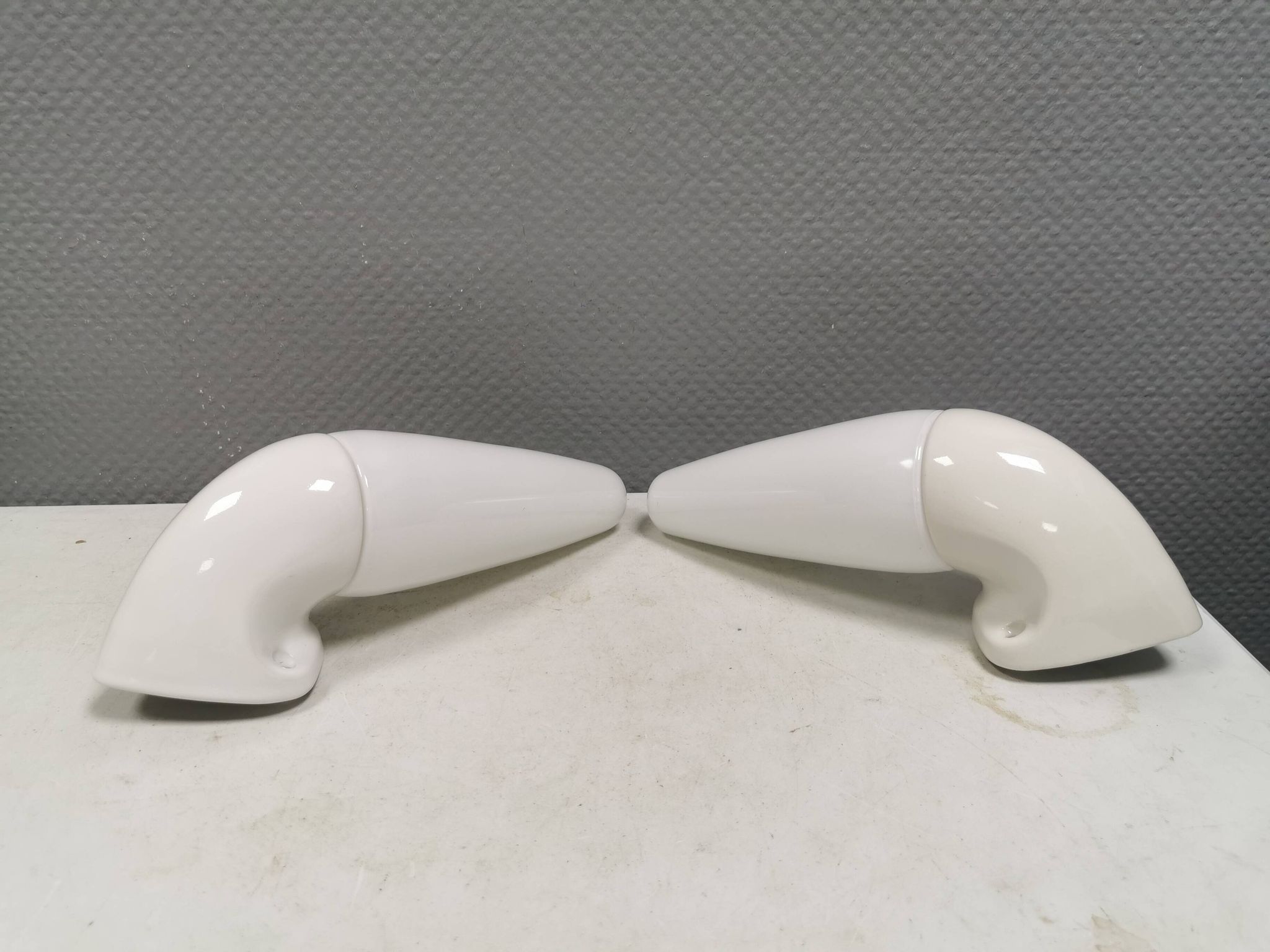 A set of vintage ceramic bathroom lamps by Sigvard Bernadotte, IFÖ Sweden