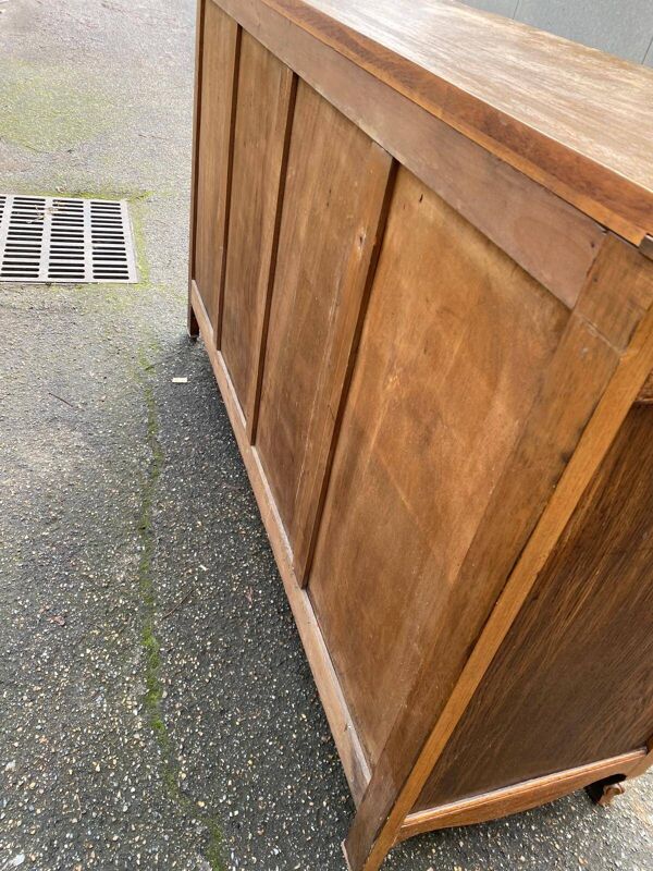 Buffet Louis XV époque 19ème en bois chêne massif