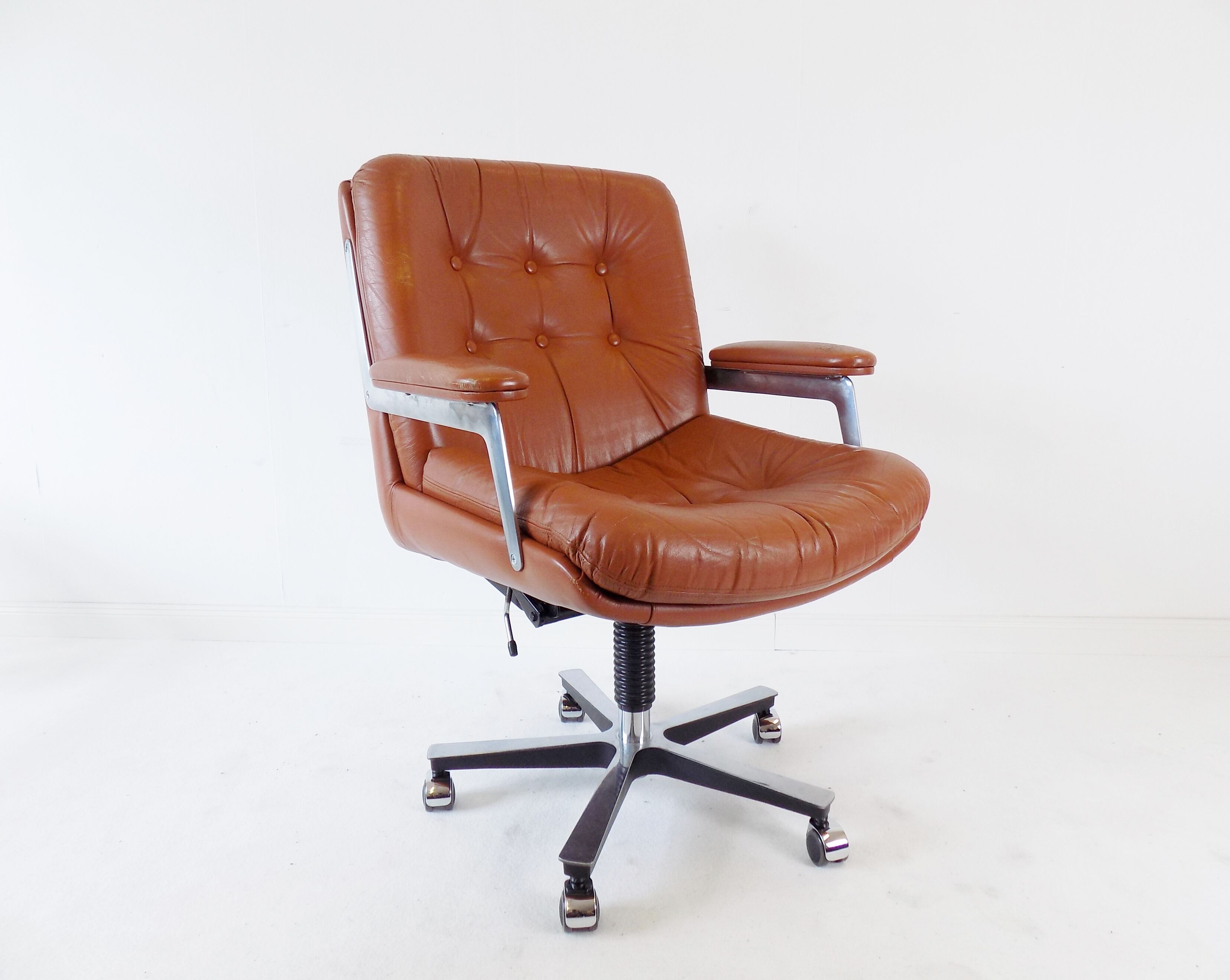 Ring Mekanikk leather office armchair 60's