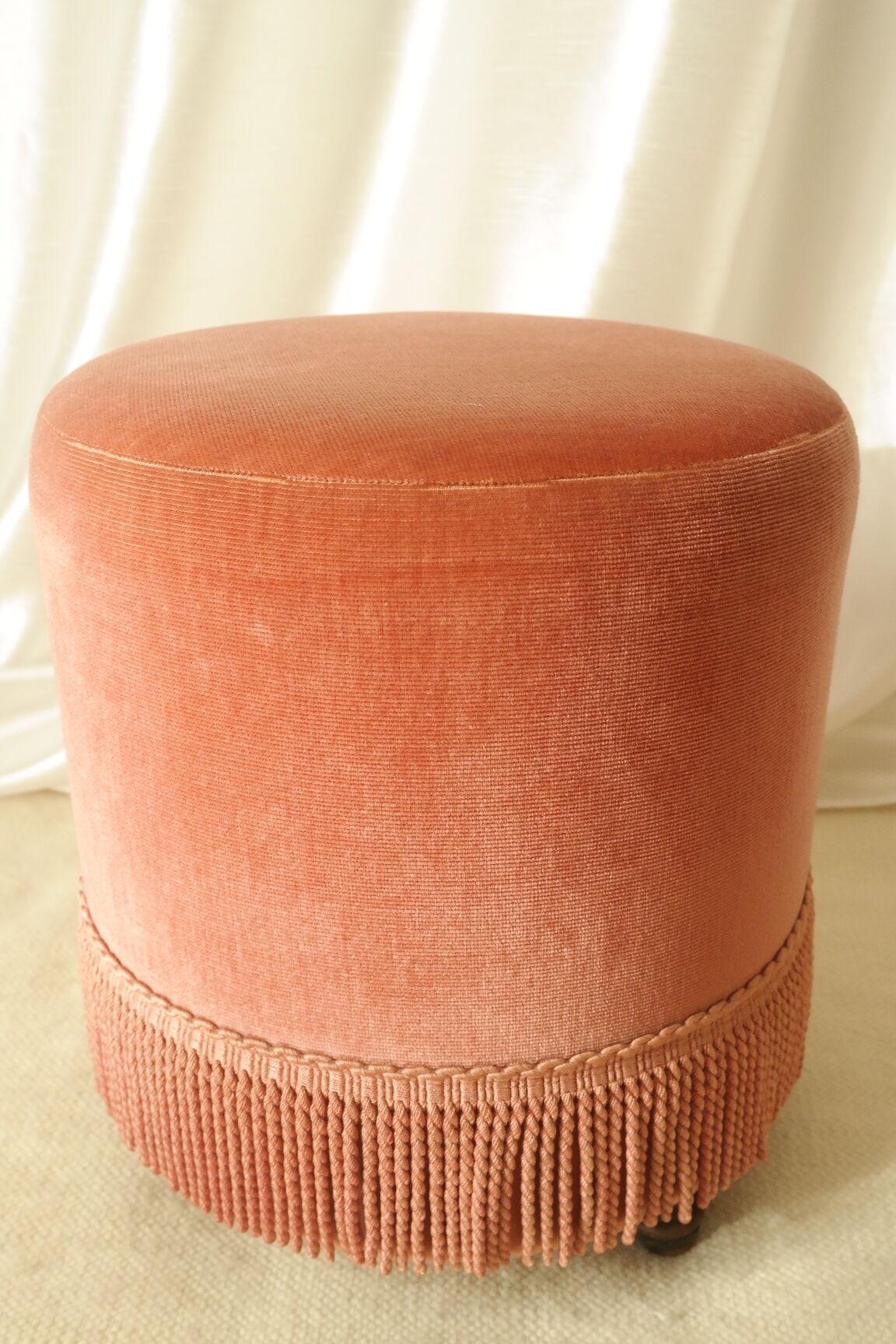 Ottoman ottoman vintage pink velvet