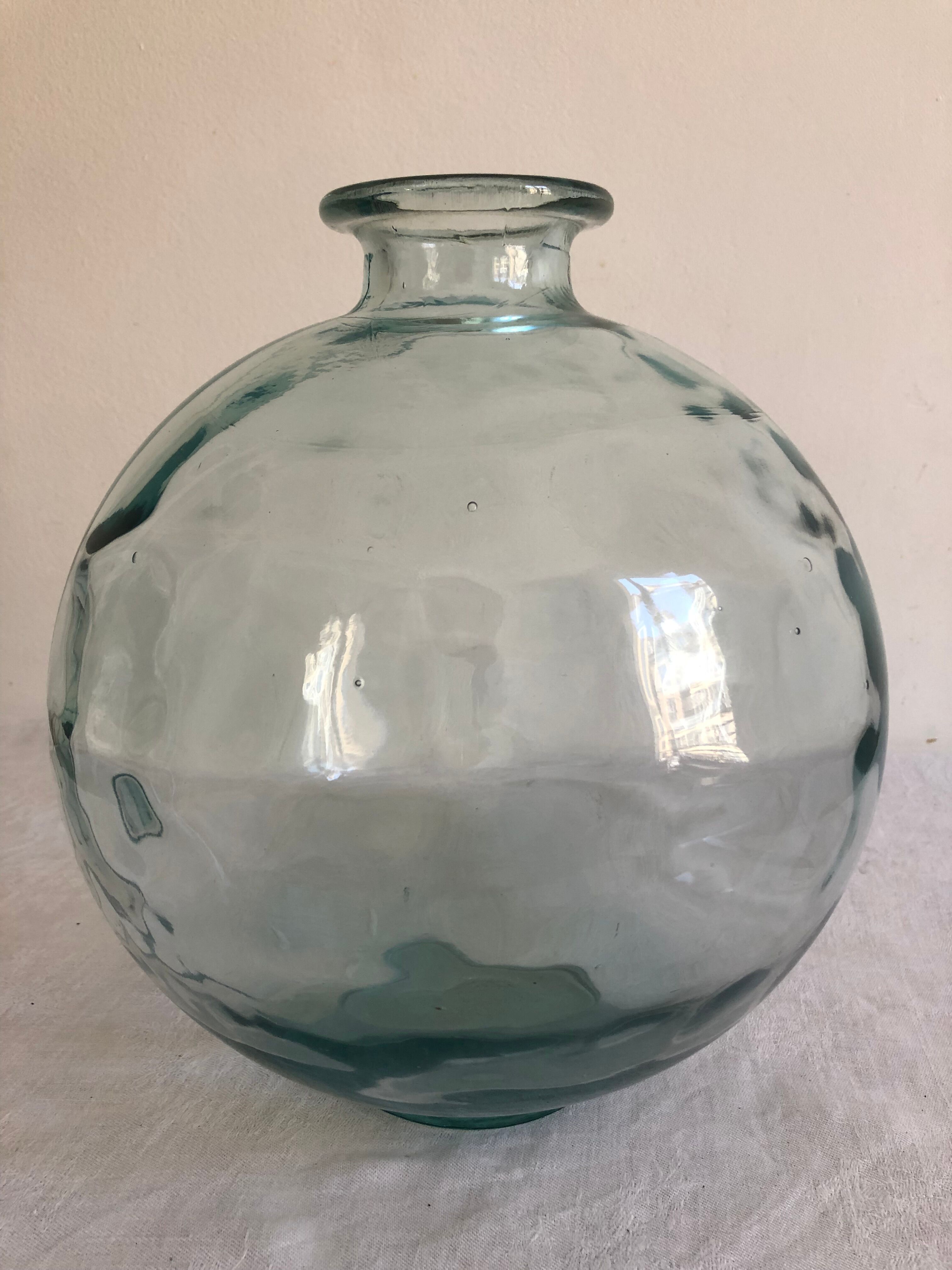 Thick glass cylinder, vase