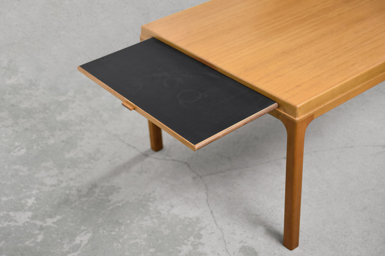 Mid-Century Modern Oak Coffee Table with Pull-Out Black Tops, 1960s