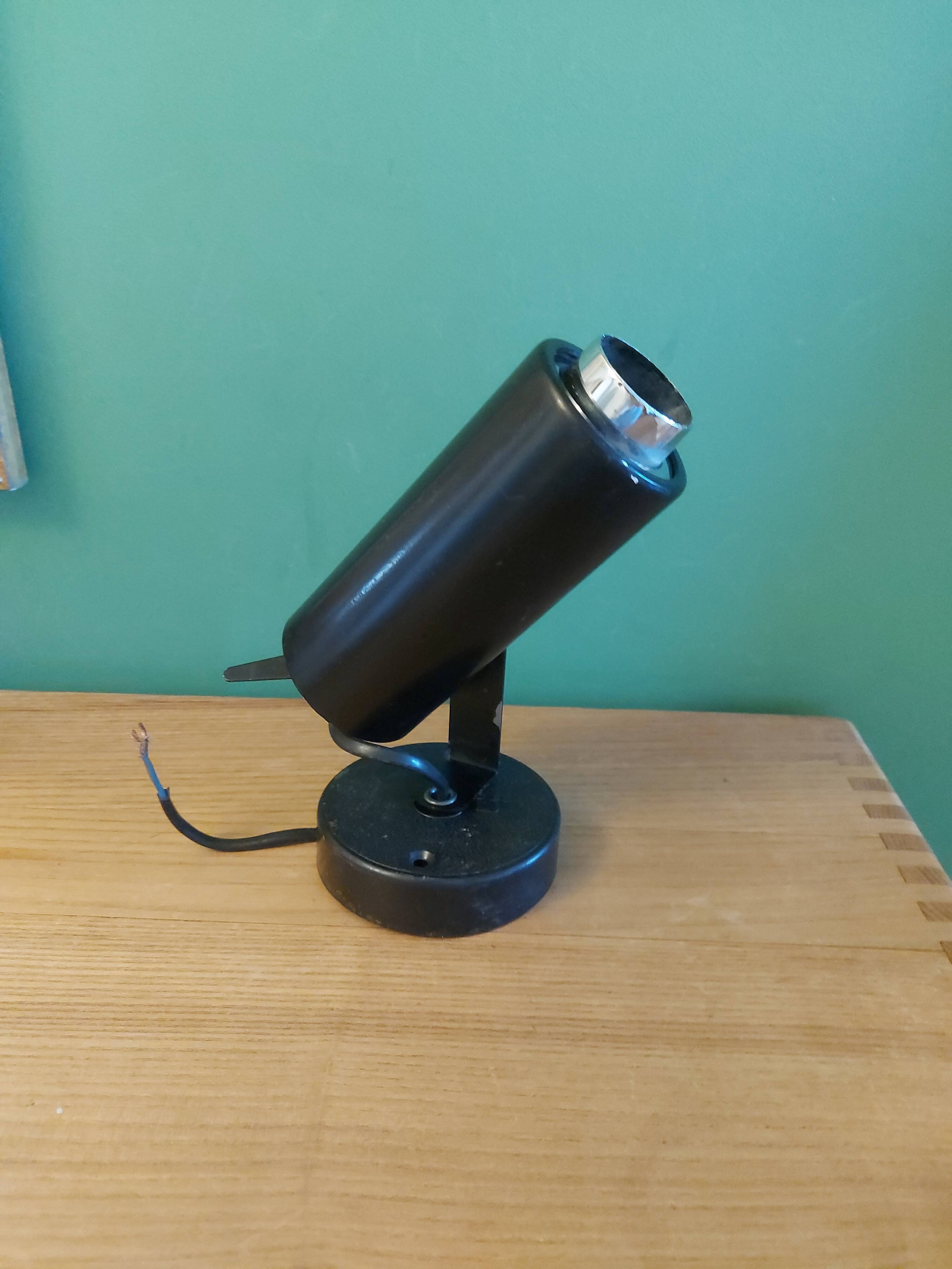 Wall lamp , Vintage spot ( metal and chrome )