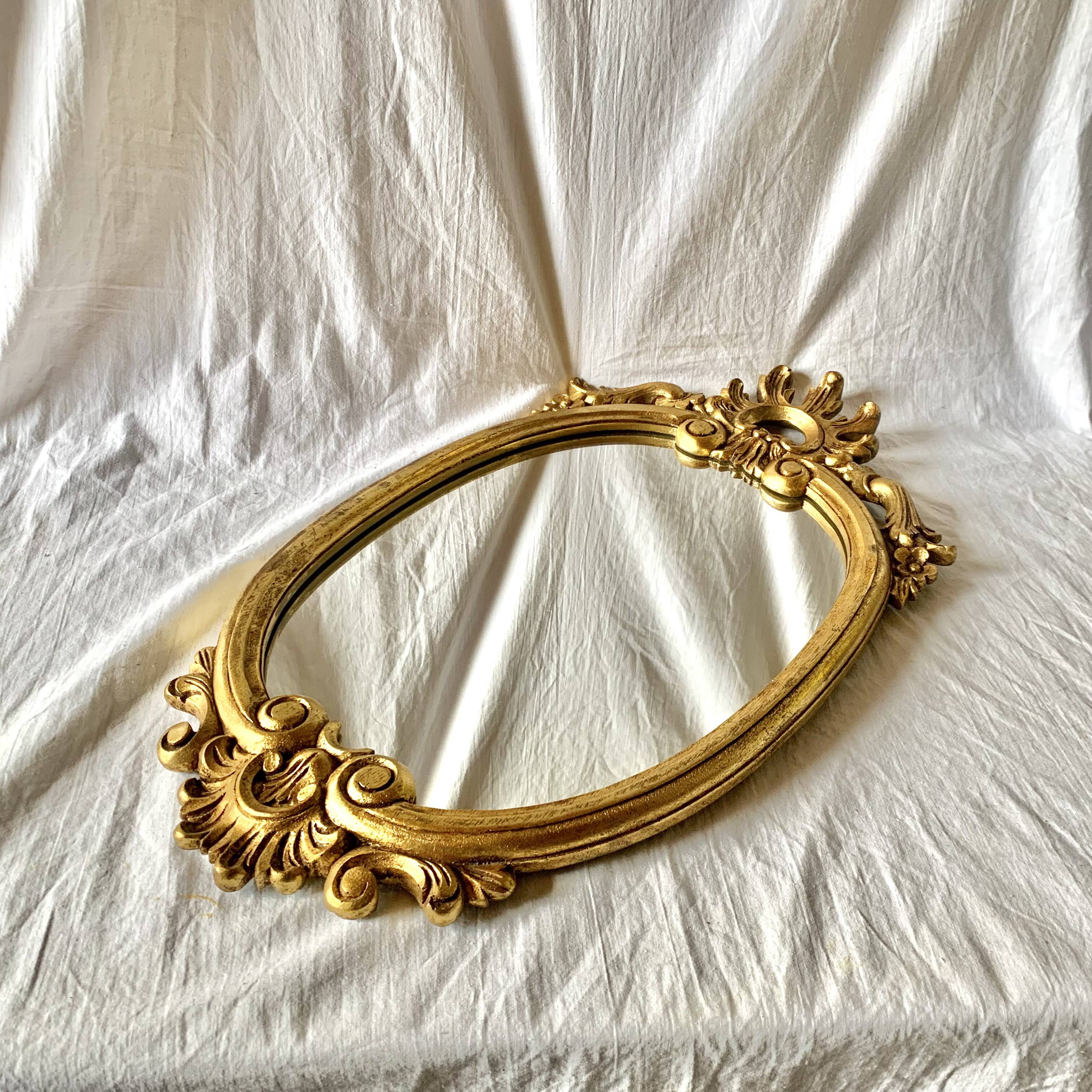 Baroque wall mirror in gilded plaster - height: 62 cm