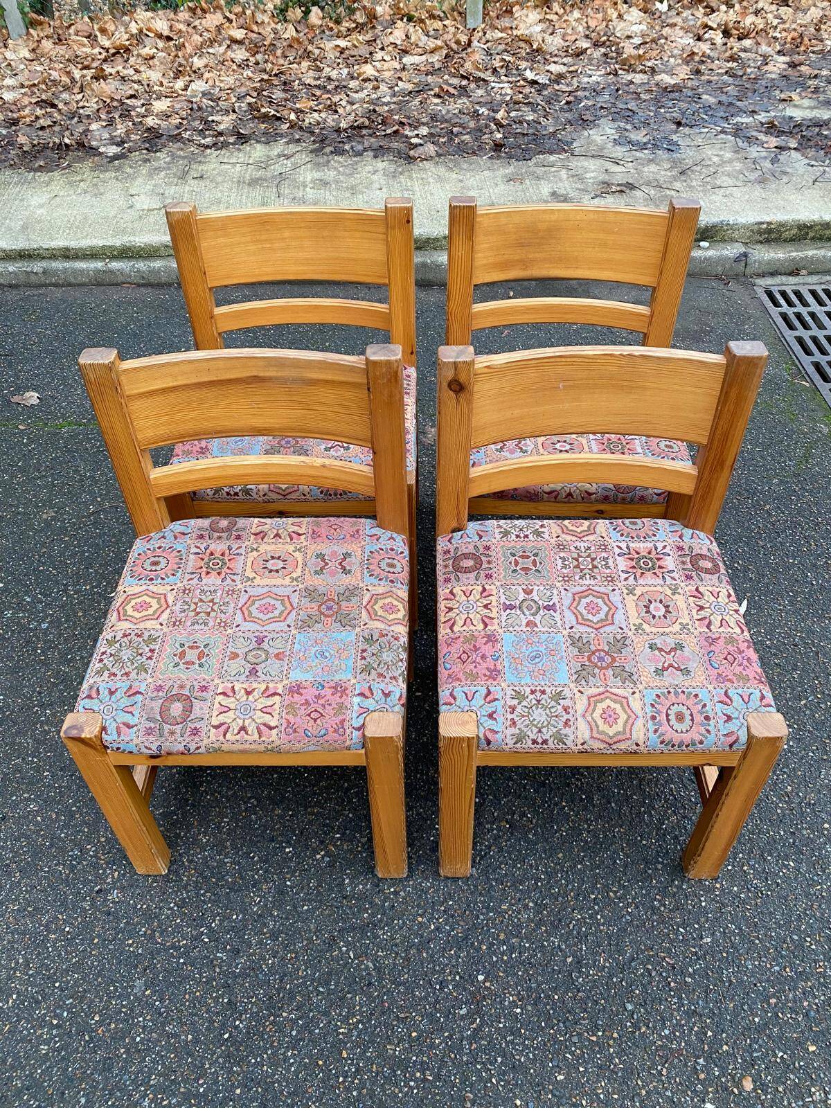 4 Scandinavian Brutalist chairs from Maison Regain, solid wood and floral fabric