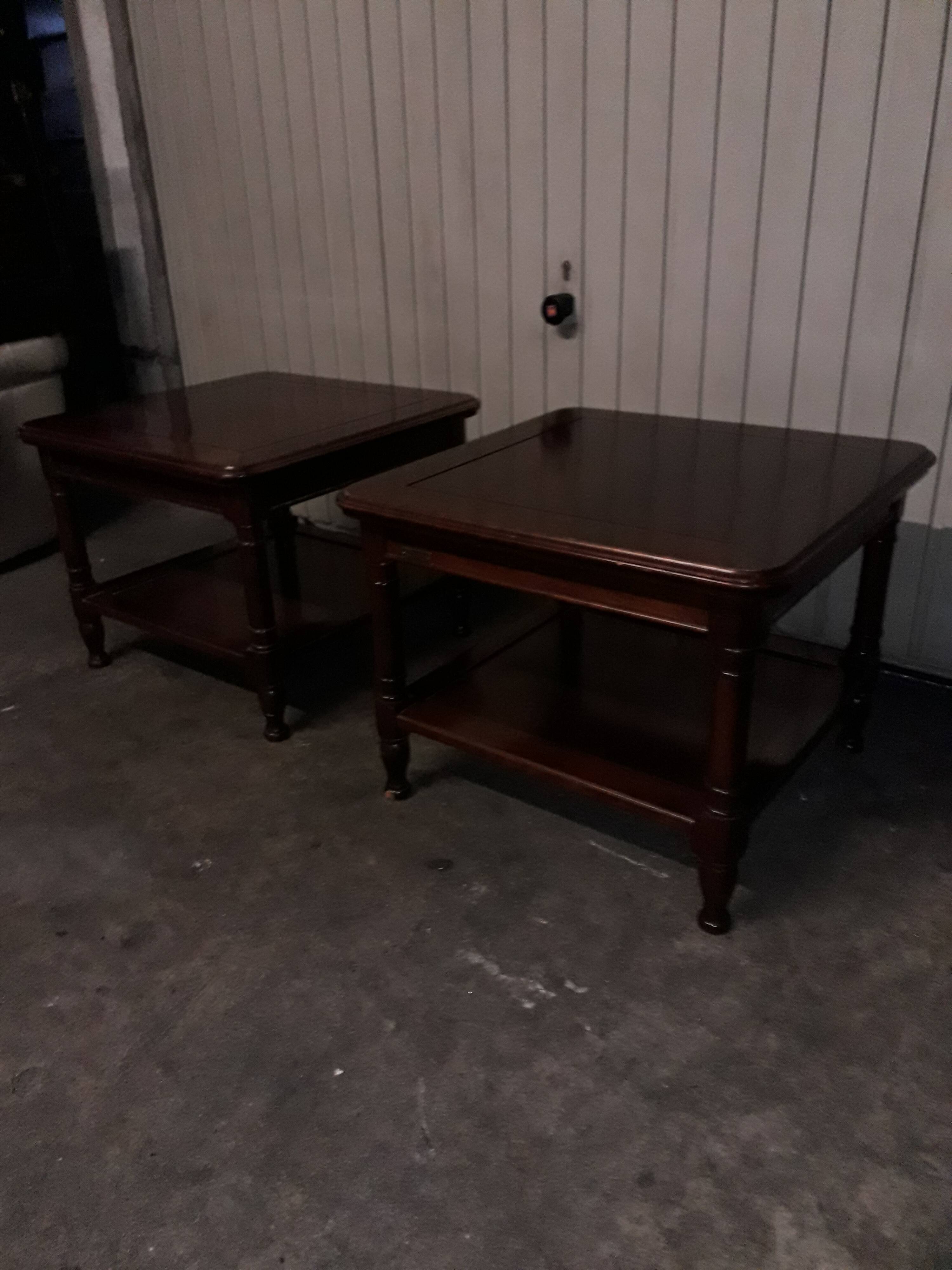 Pair of coffee table of the house 'grange'