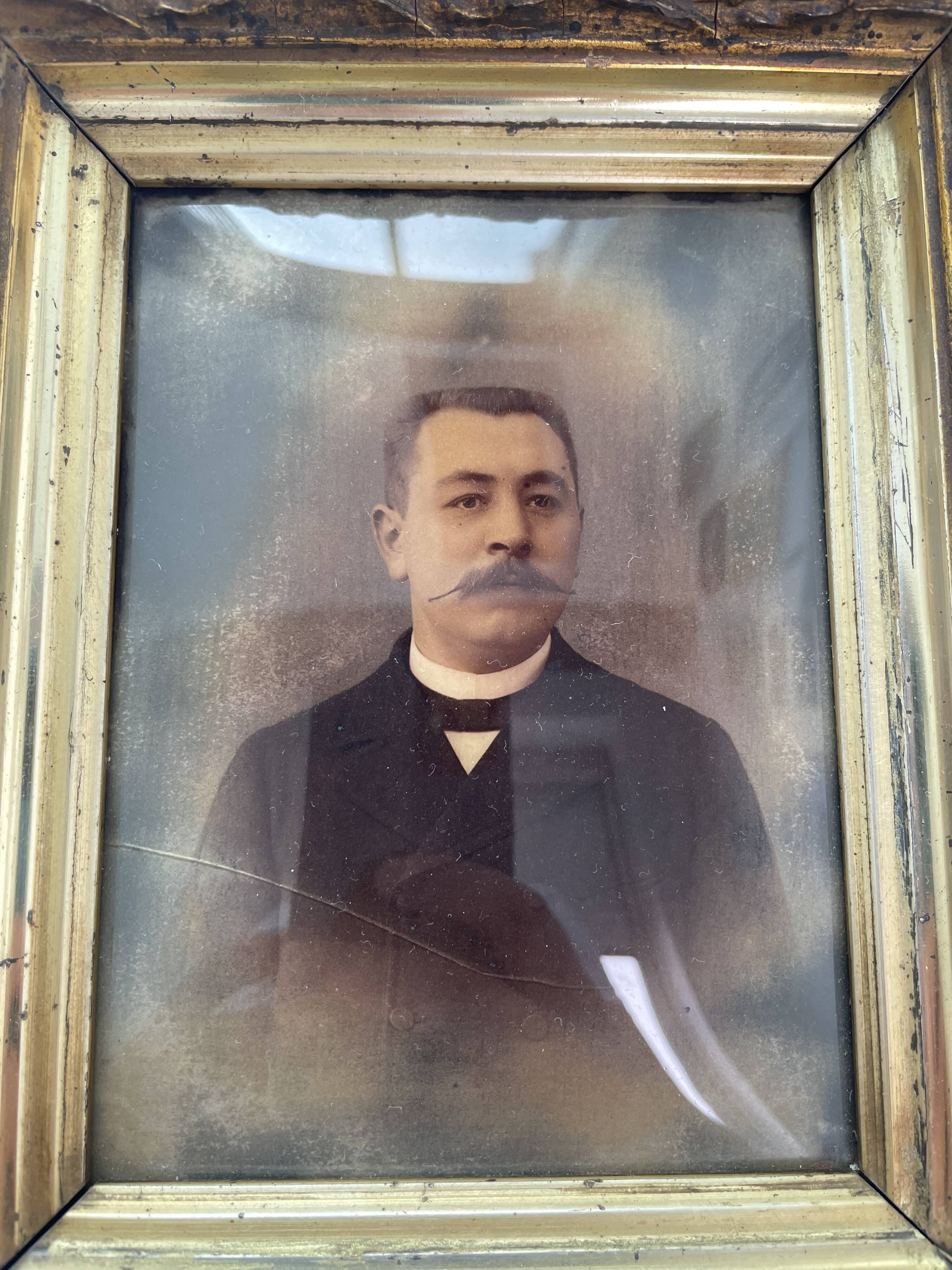 Portrait, photograph, ambrotype, hand painted, 19th century, signed EV, dated 1881, curved glass