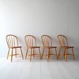 Set of 4 Pinstolar Nesto Chairs