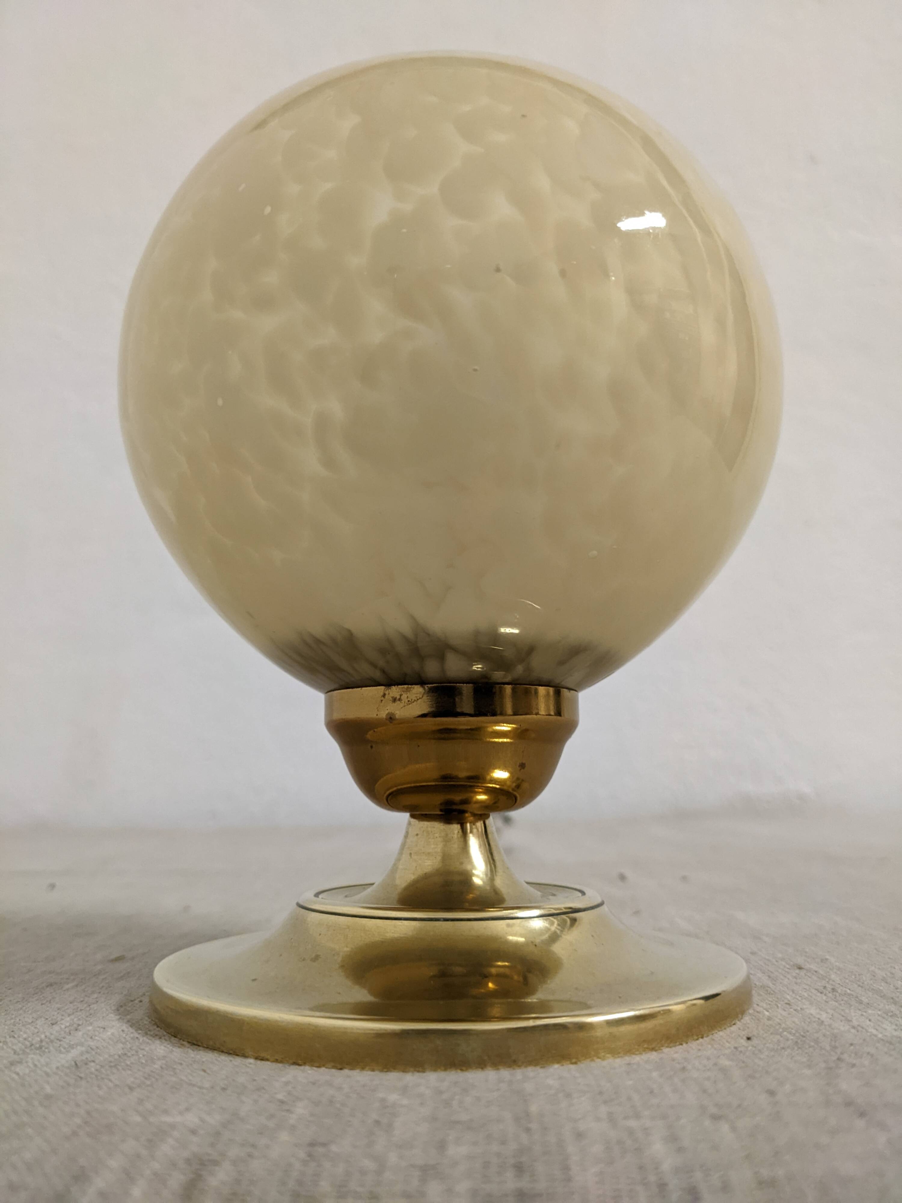 Bedside lamp or atmosphere in Art Deco style