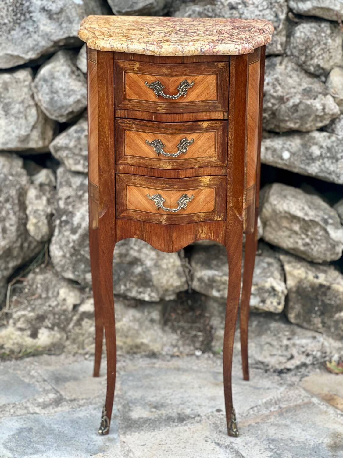 Small Louis XV style marquetry chiffonniere table