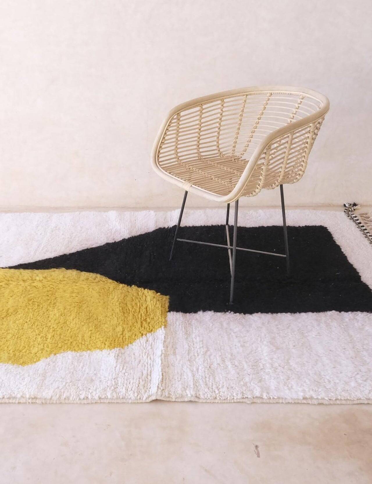 Traditional handmade Beni Ouarin rug 150 x 250 cm