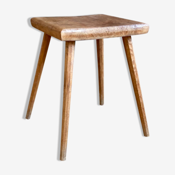 Tabouret brutaliste bois brut