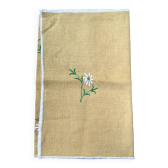 Chemin de table broderie Pologne marguerites