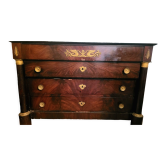 Commode empire