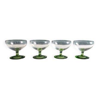 Ensemble de quatre verres à liqueur vintage français