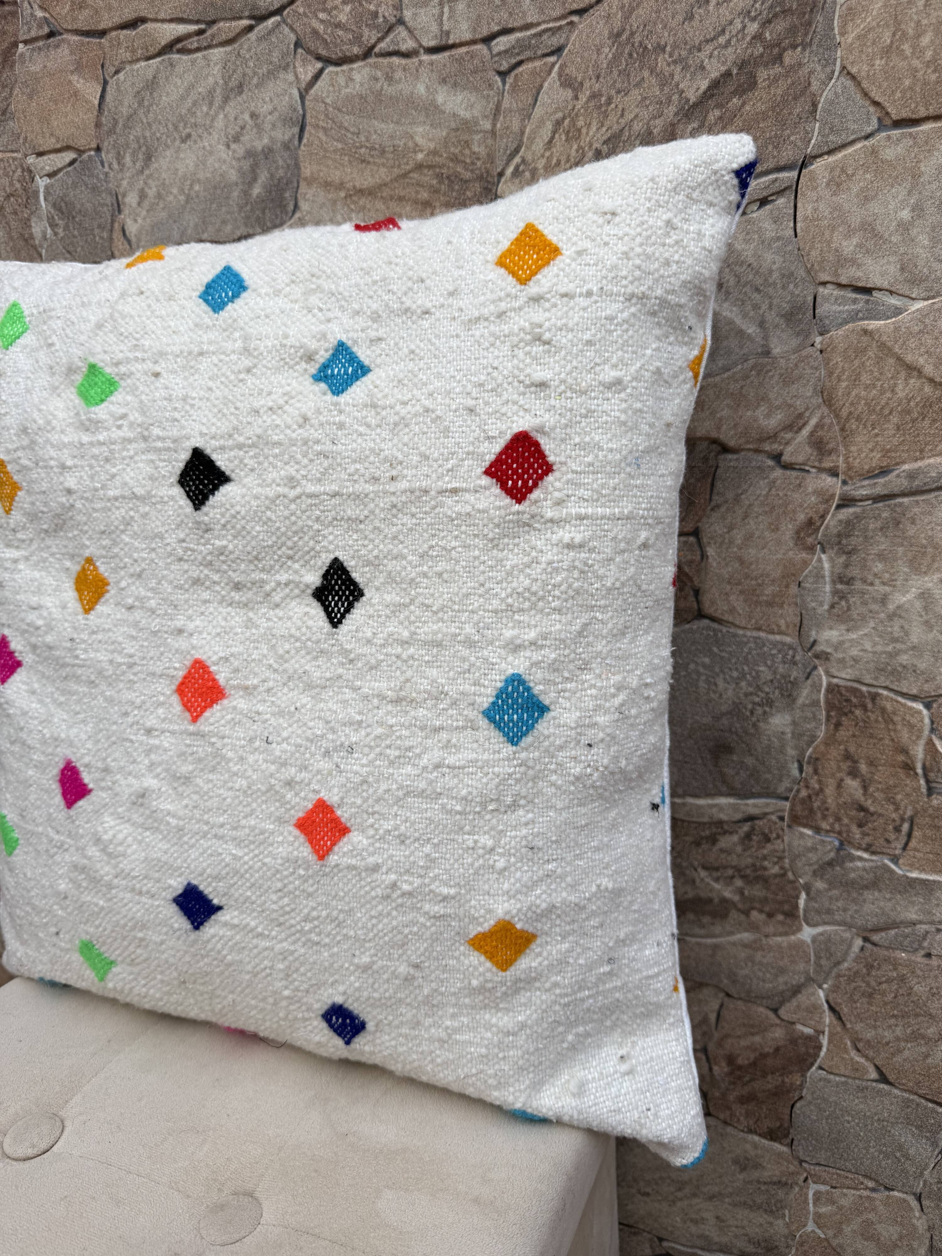 Handmade Berber wool Kilim cushion: Moroccan floor cushion
