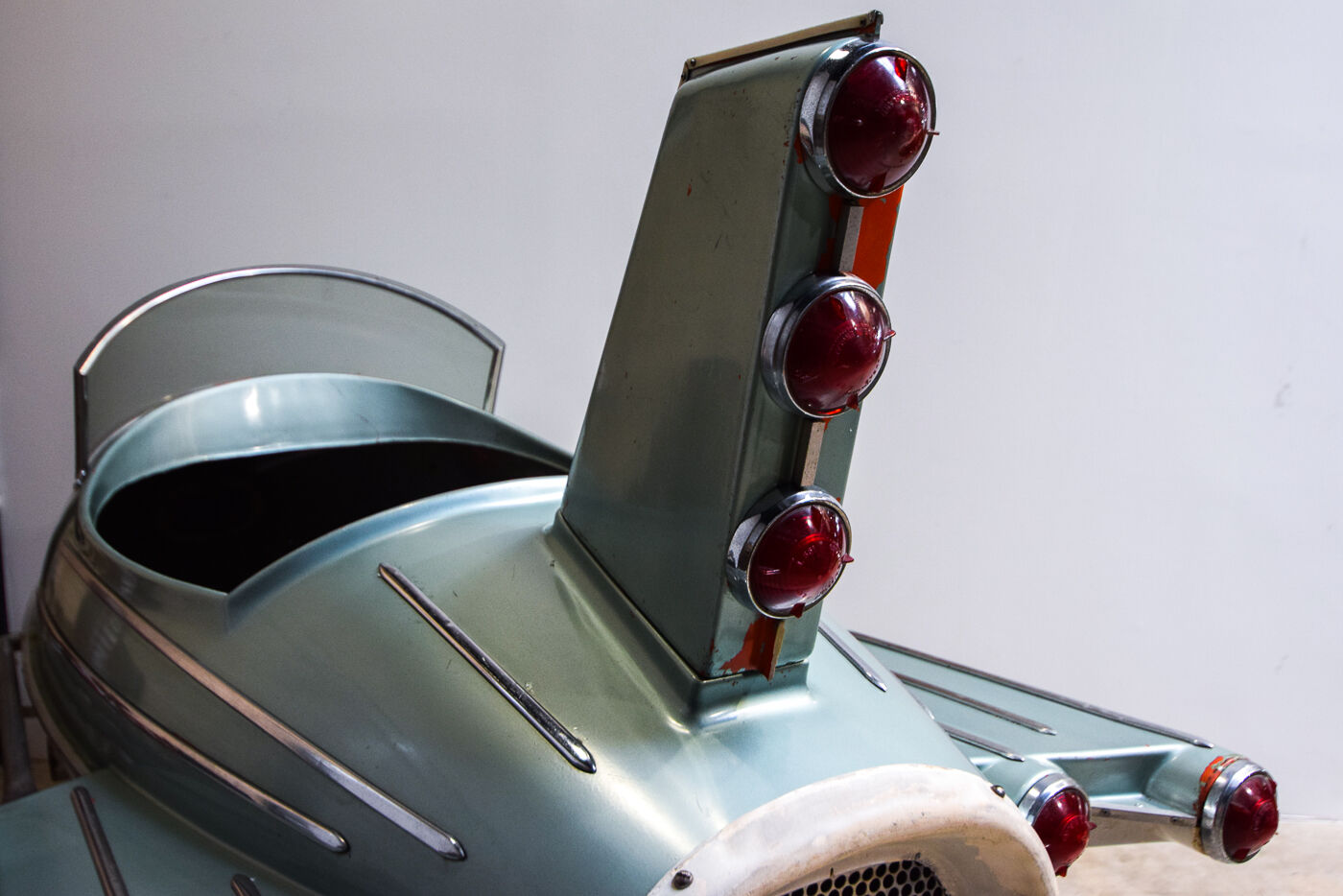 Airplane ride subject