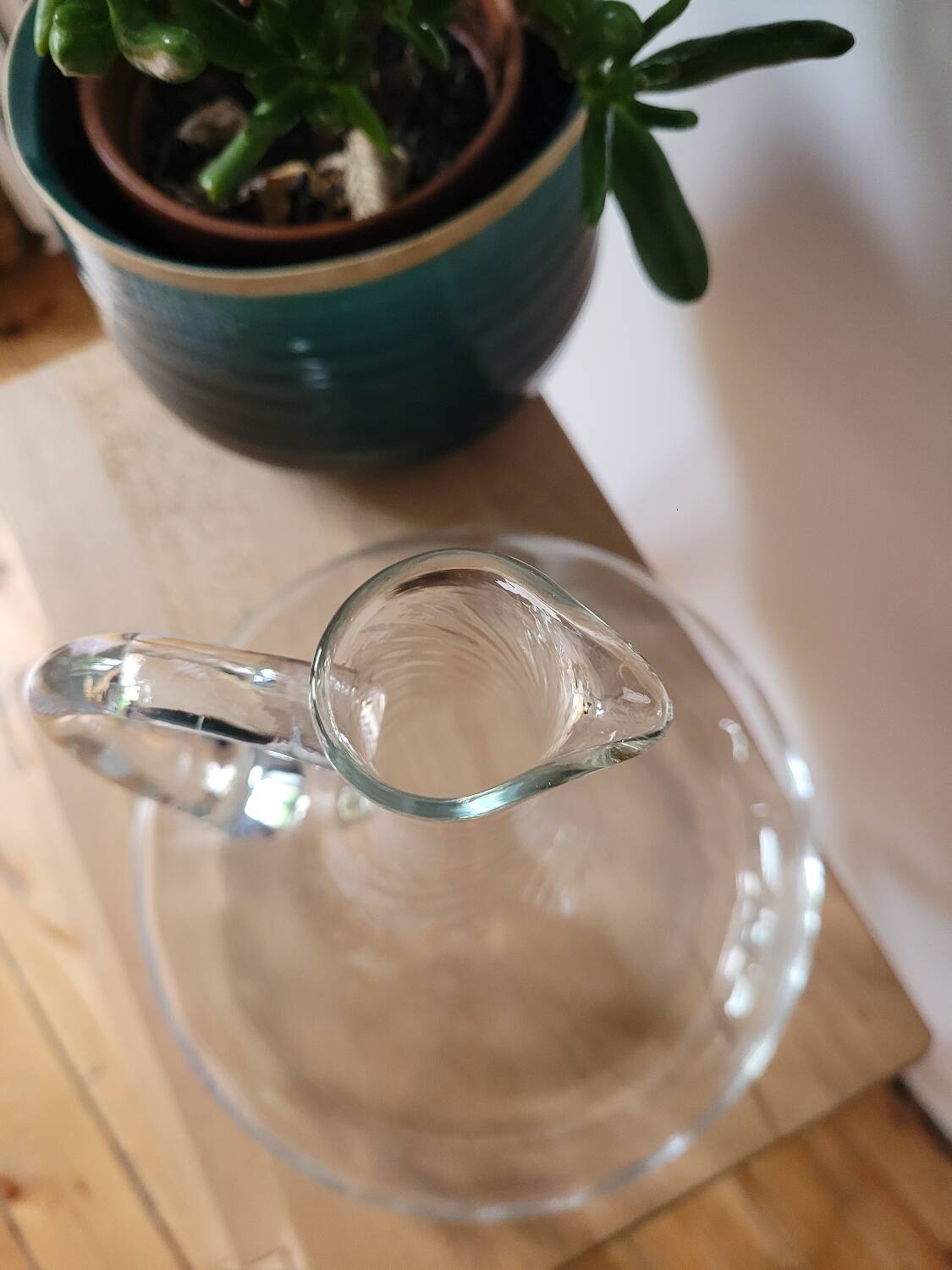 Crystal decanter