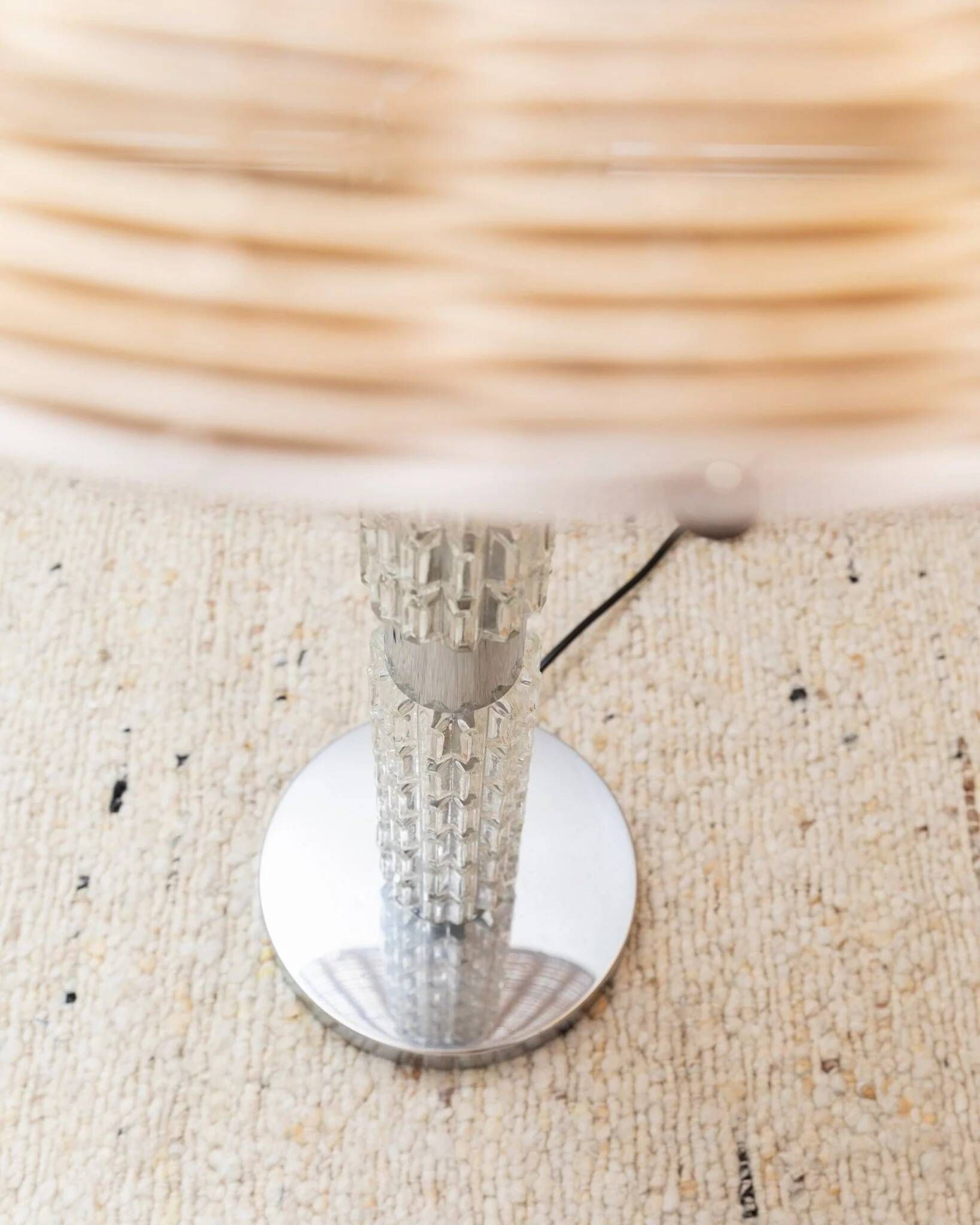 Richard Essig 1960s floor/table lamp with transparent glass body, chrome base, brown rattan shade