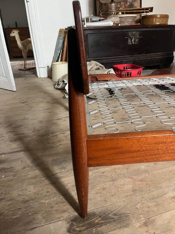 Lit en teck de Henri Lancel des années 50-60