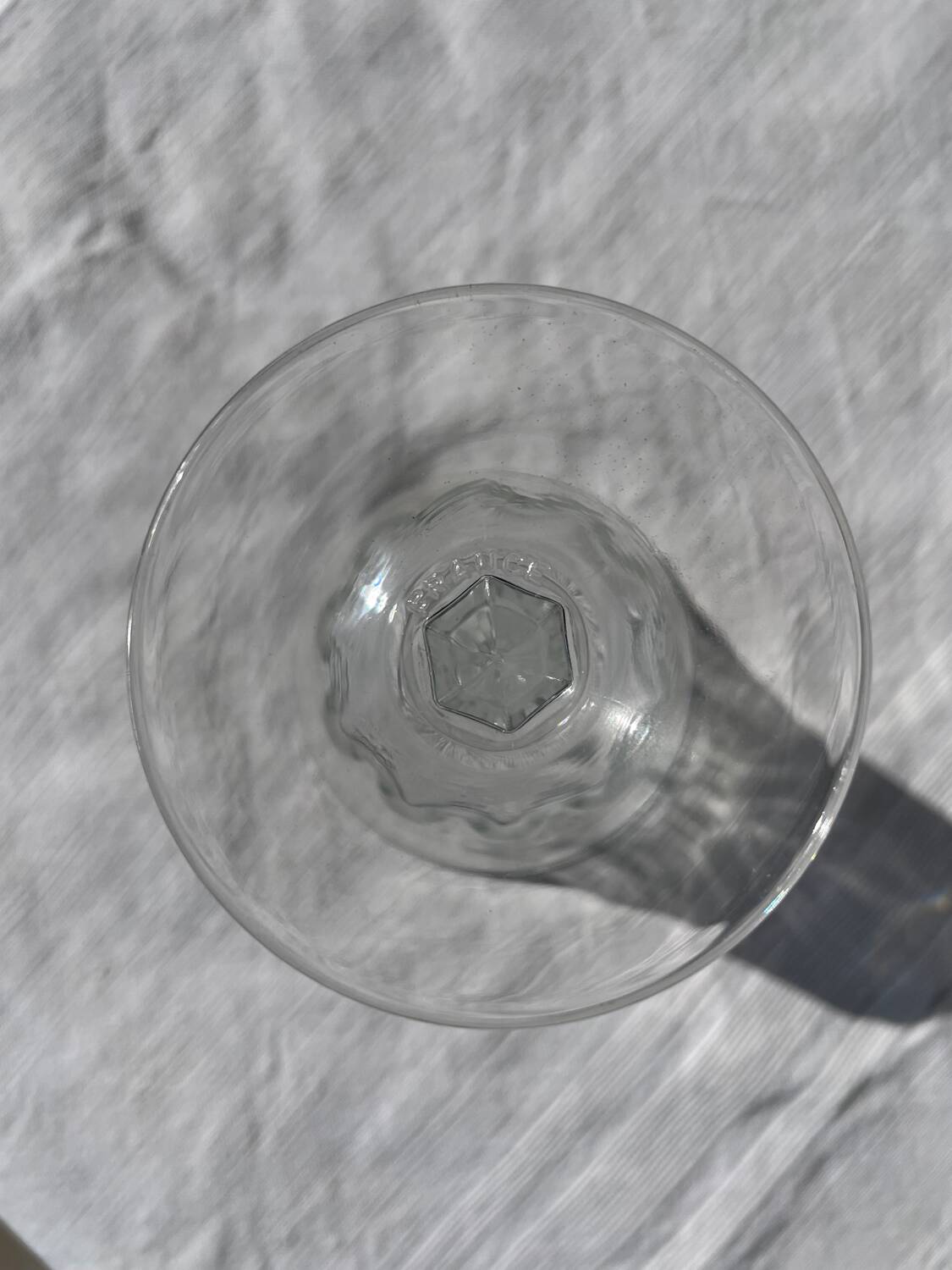 Set of 17 stemmed wine glasses