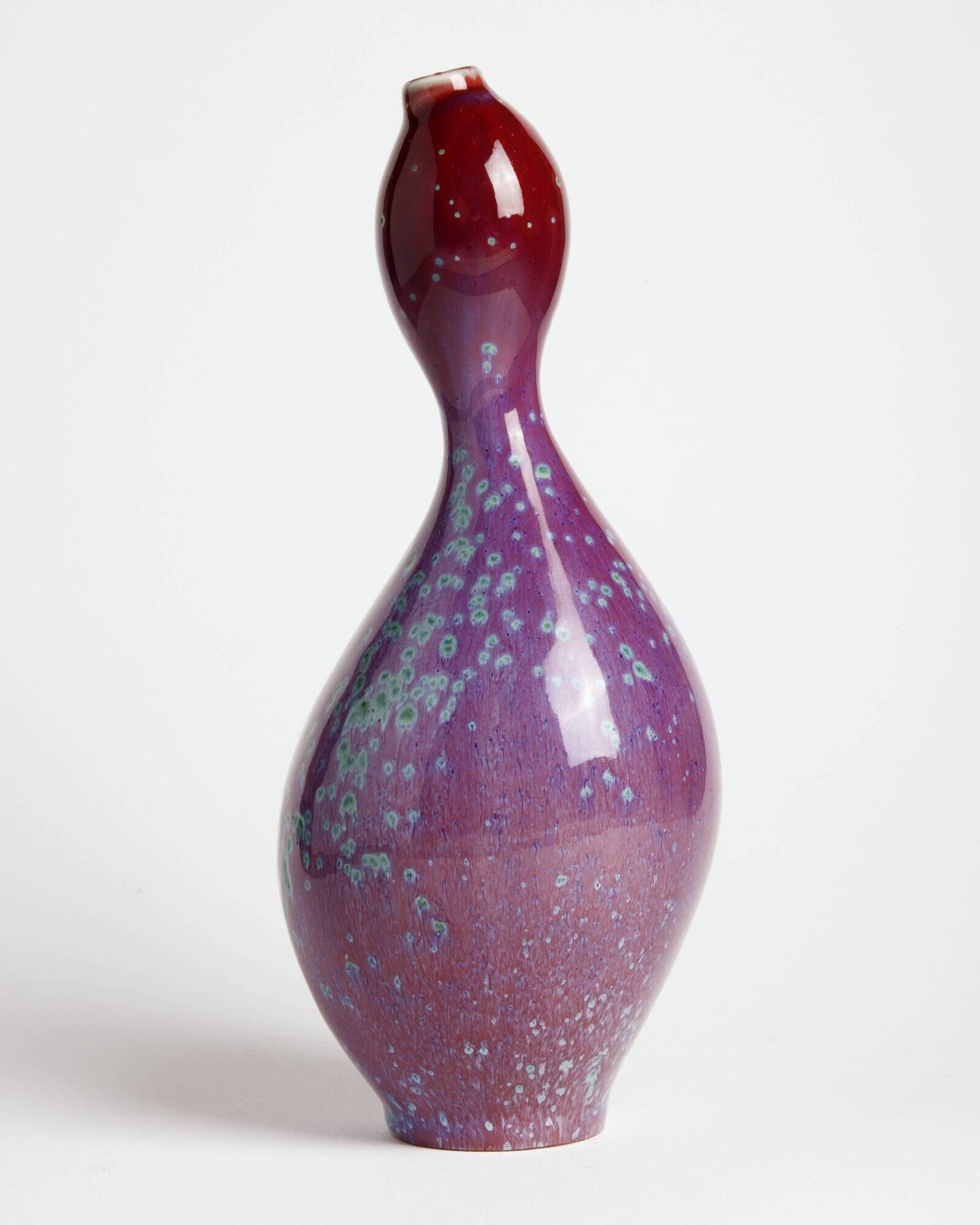 Porcelain vase with peacock glaze by Matsuyama Gaei, first generation.