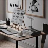 Reflect table lamp in chrome metal, contemporary work.