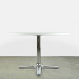 Vintage round 4-5- persons dining table by Pastoe, 1970s