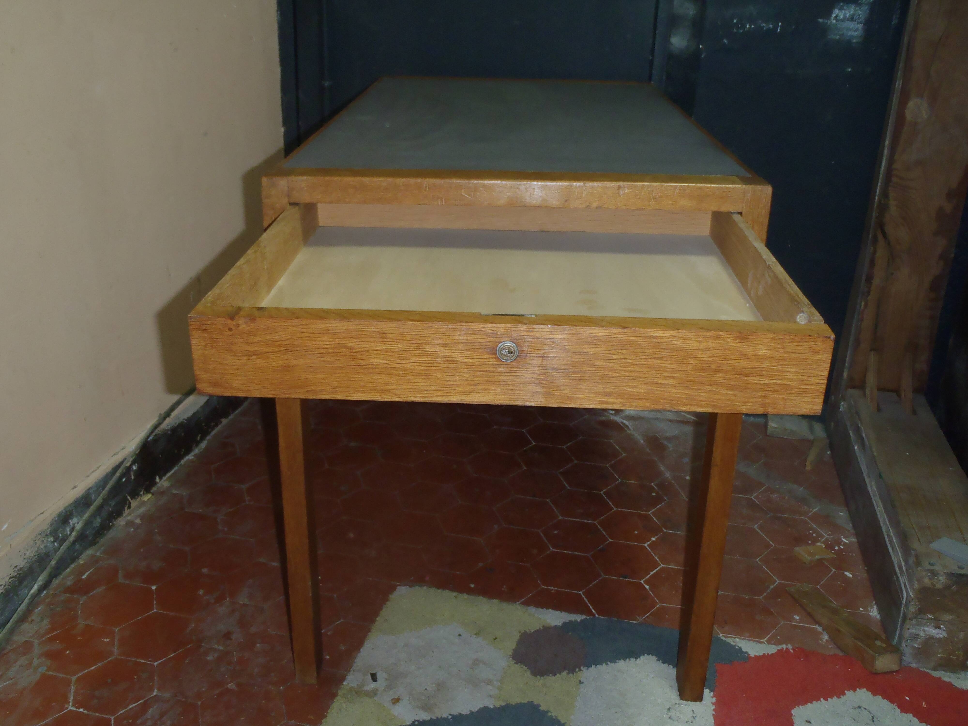 table from the 60s and moleskine