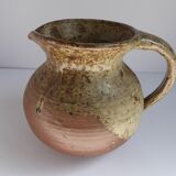Signed vernissé sandstone pitcher