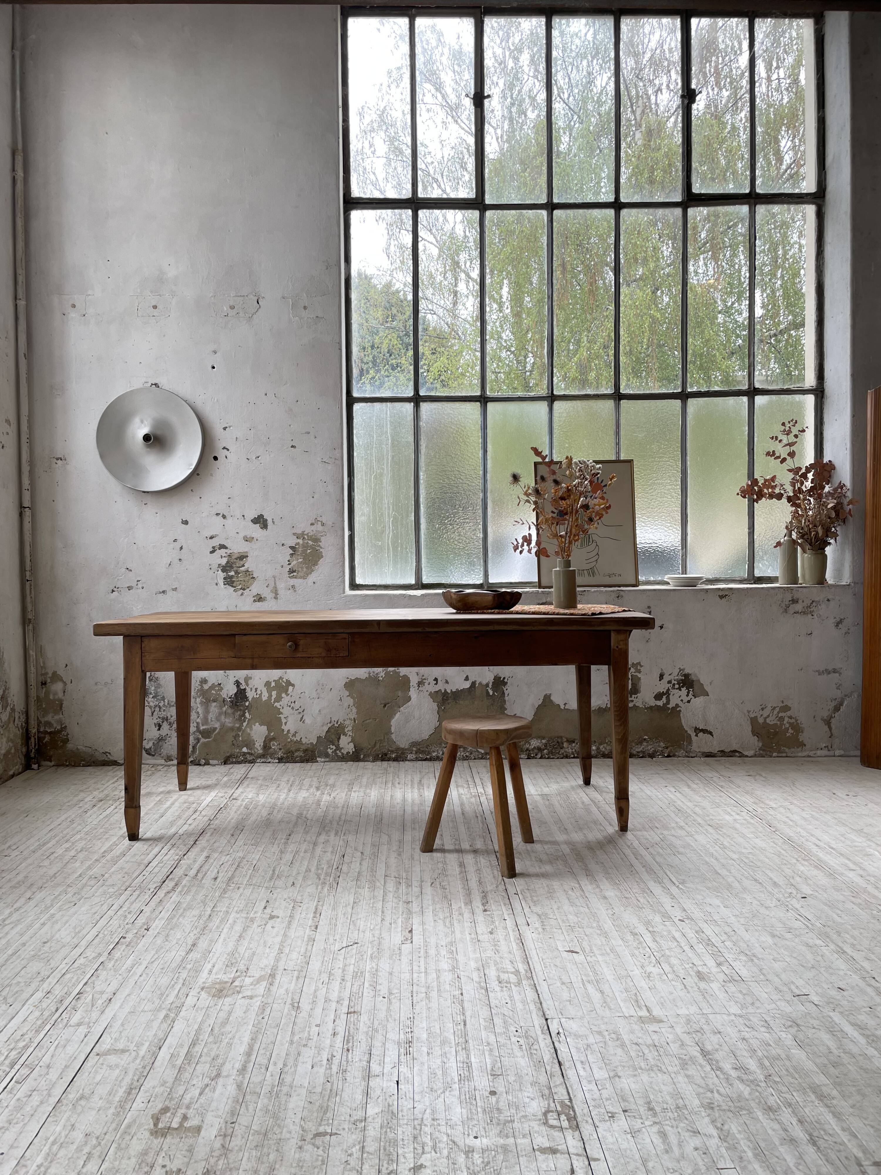 Farmhouse table in oak and walnut 2m