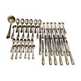 Ménagère en métal argenté style Louis XV Couteaux fourchettes cuillères