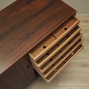 Armoire en palissandre, design danois, années 1970, production : Danemark