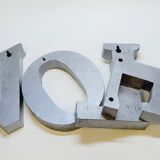 4 decorative letters metal sign LOVE FLY