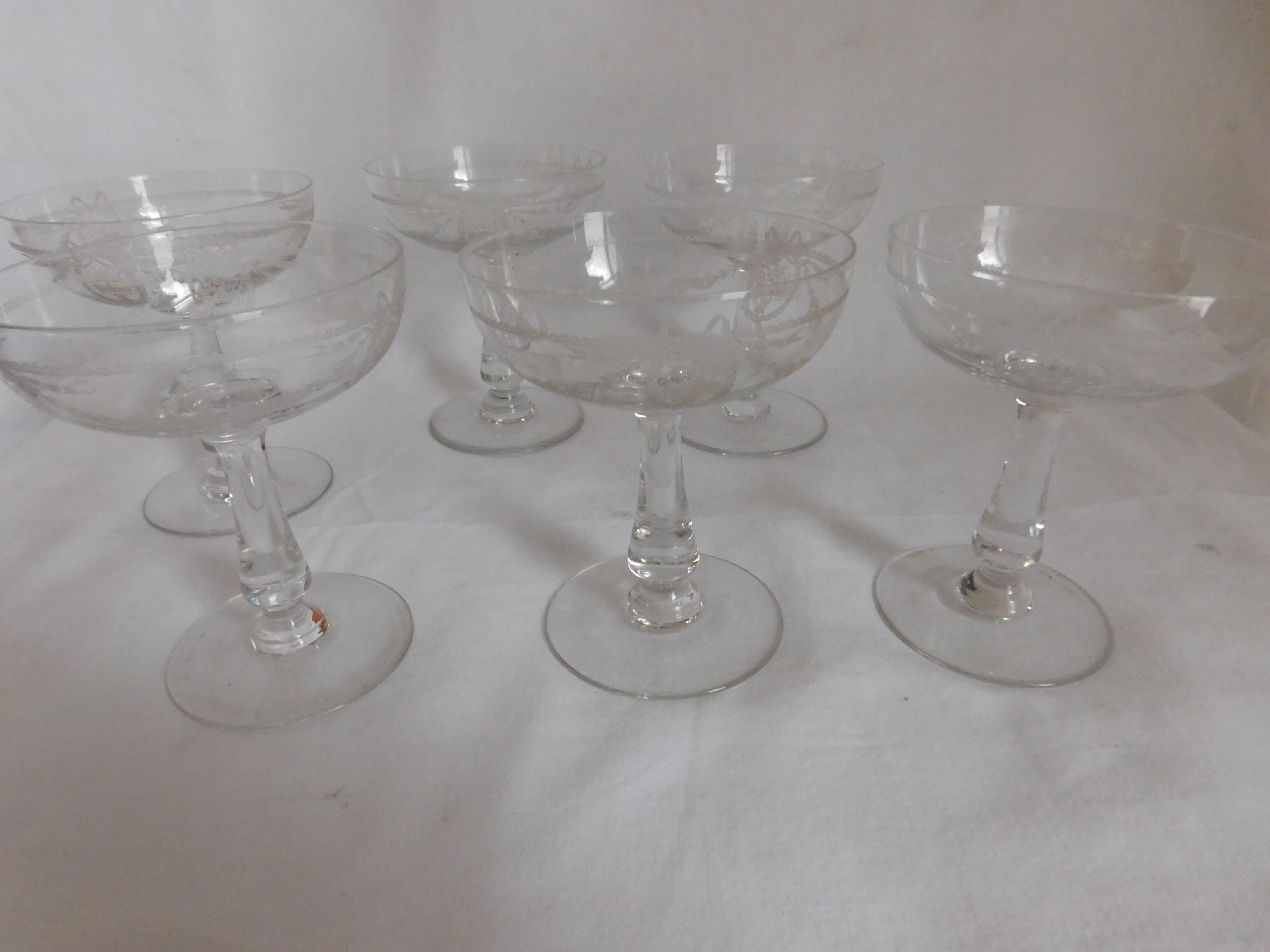 6 coupes à champagne Saint Louis  modèle Sapho cristal gravé