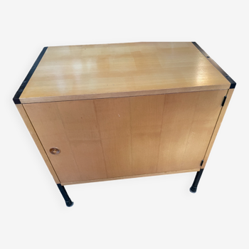 Storage furniture in ash and lacquered metal