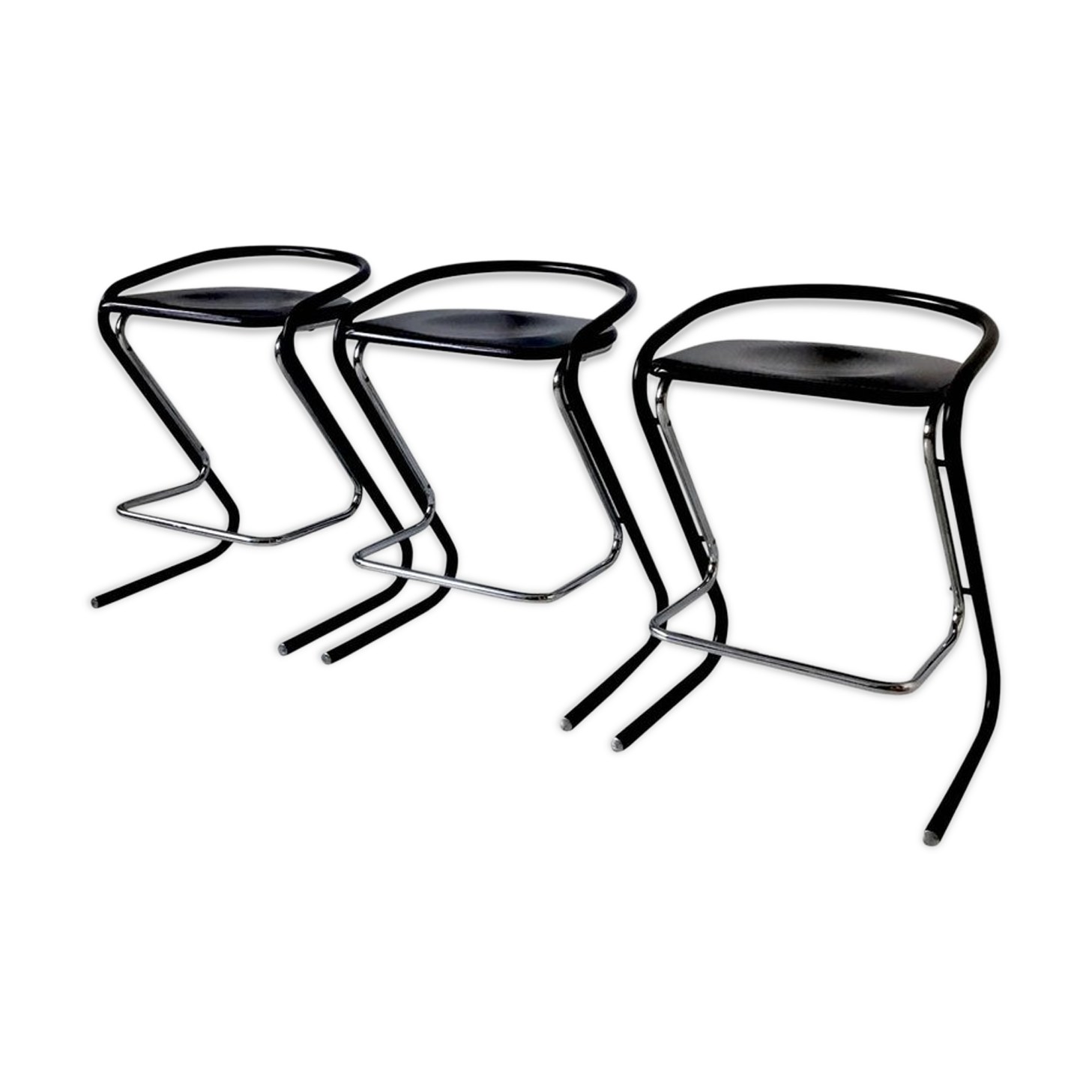 Set of three bar stools black and chrome of Thema Italy to the 1970s