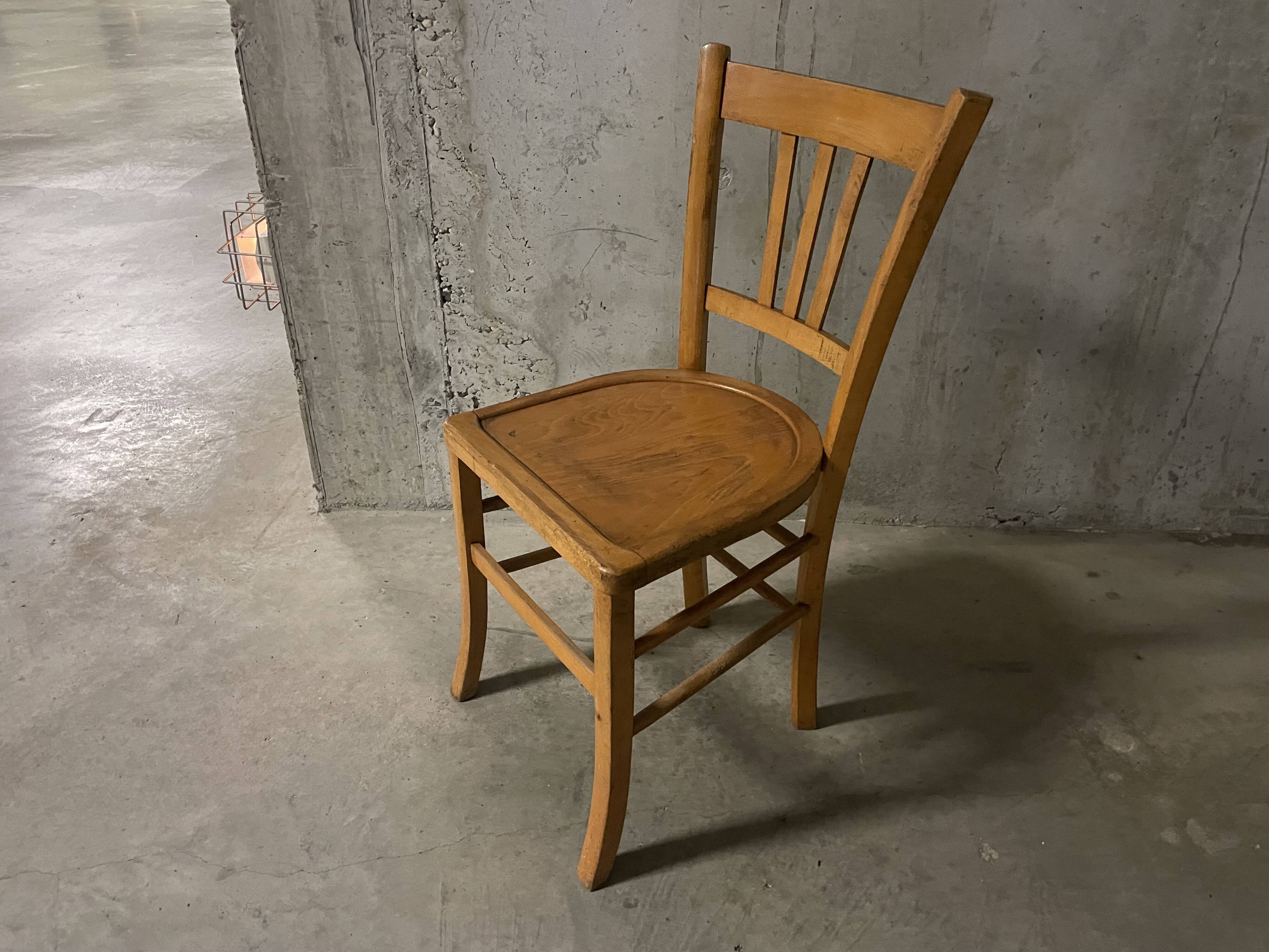 Chaise bistrot années 60
