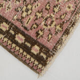 Hand-made vintage rug 303x206cm