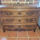Louis XV style chest of drawers in solid oak