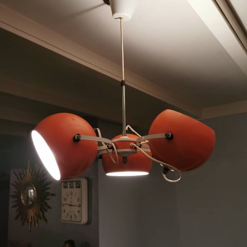 Vintage orange 70s suspension