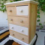 Pine dresser