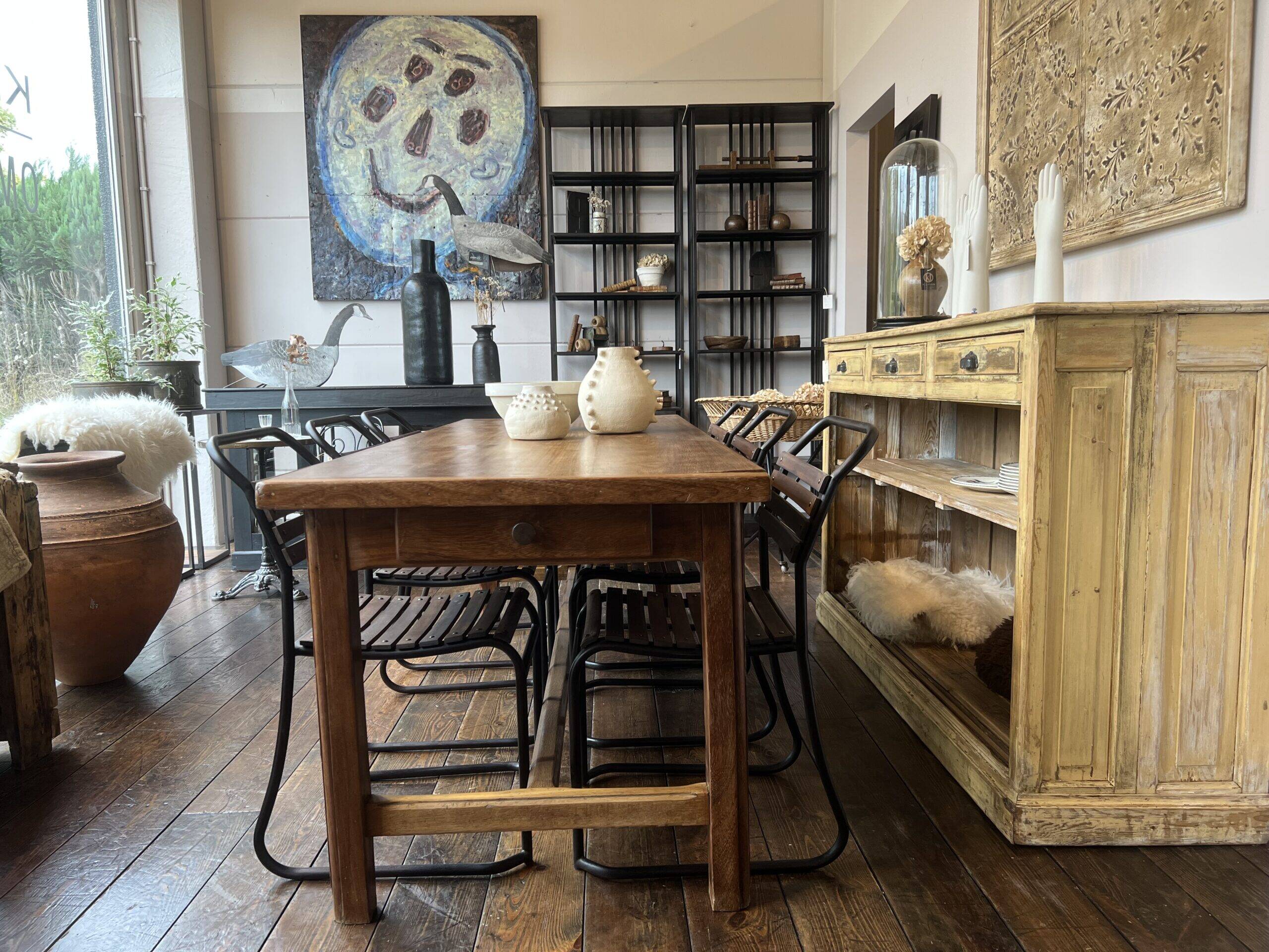 Convent table