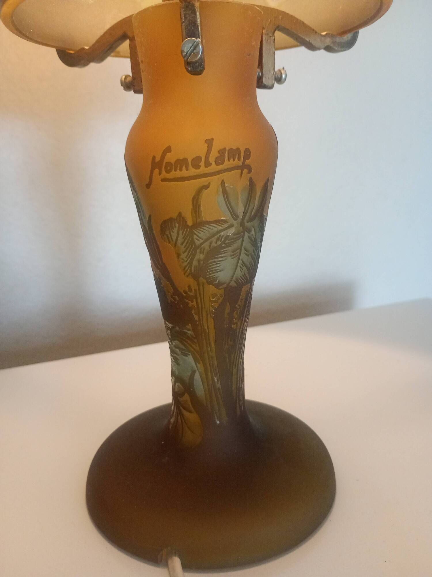Homelamp "champignon" Polychrome glass, lake-themed decoration, dragonfly
