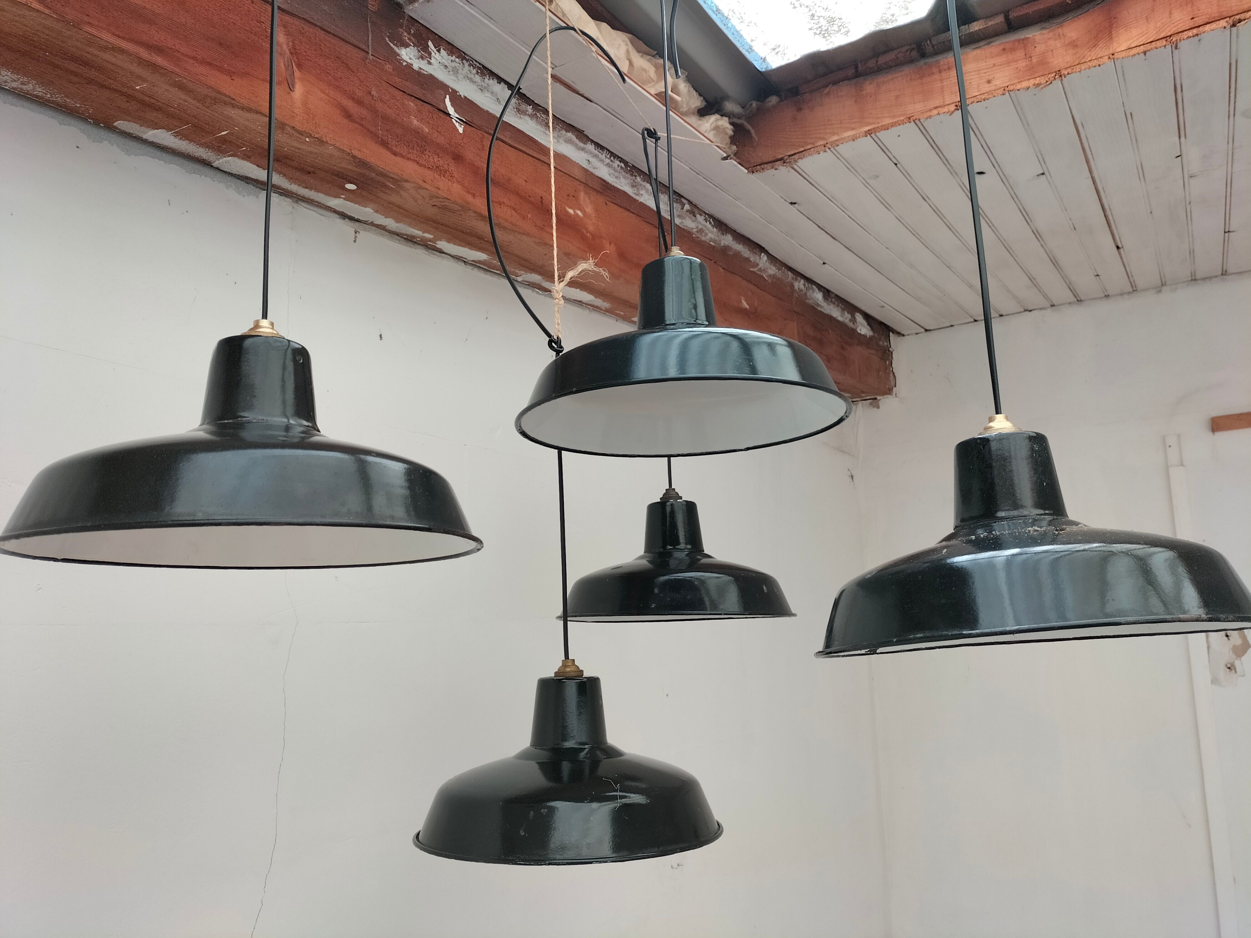 Set of 5 hanging lamps