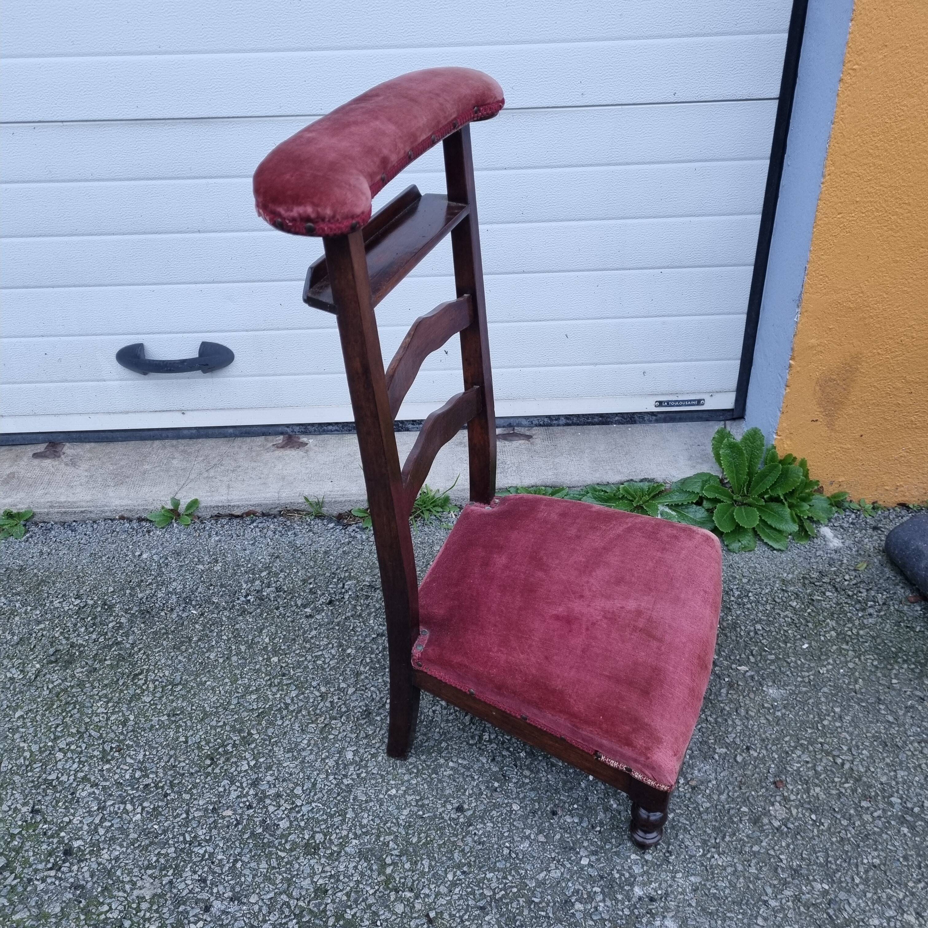 Pray God Chair