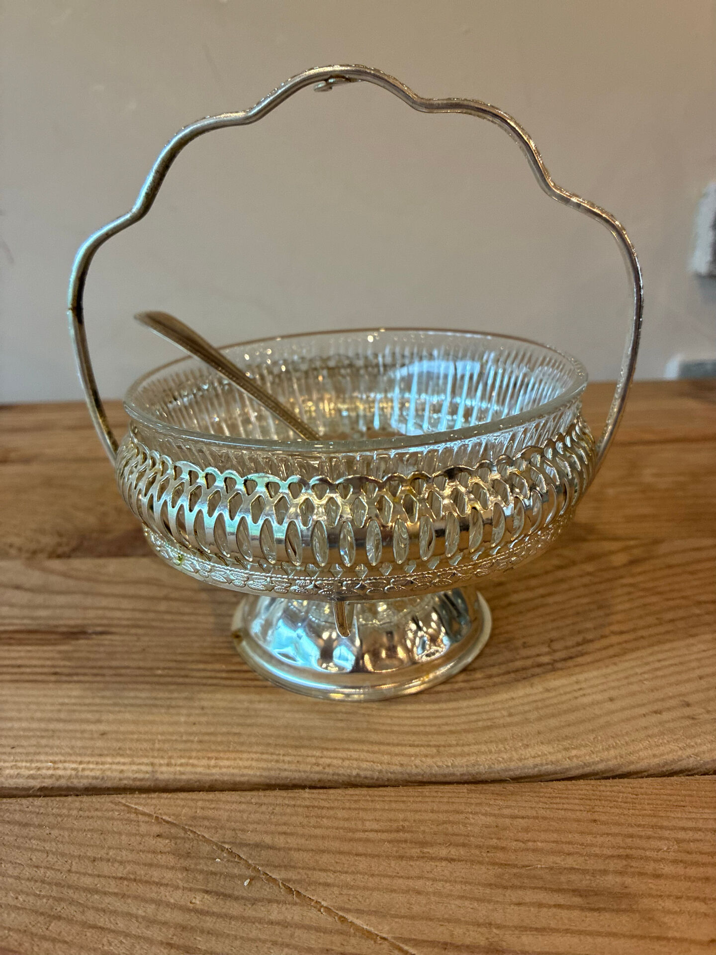 Pair of vintage jam jars / bowls – Moulded glass & mo