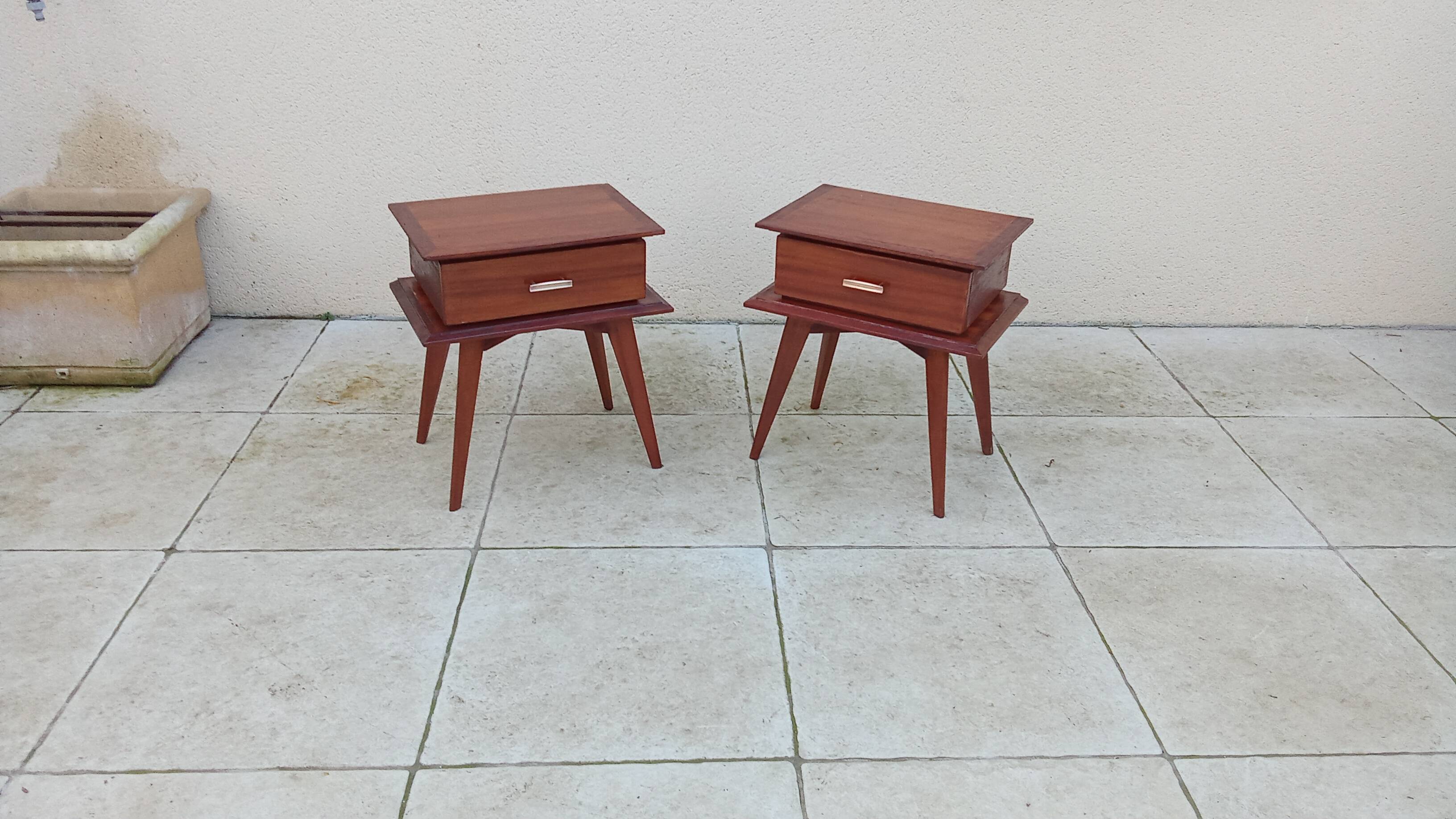 Paire de chevet vintage scandinave pieds compas