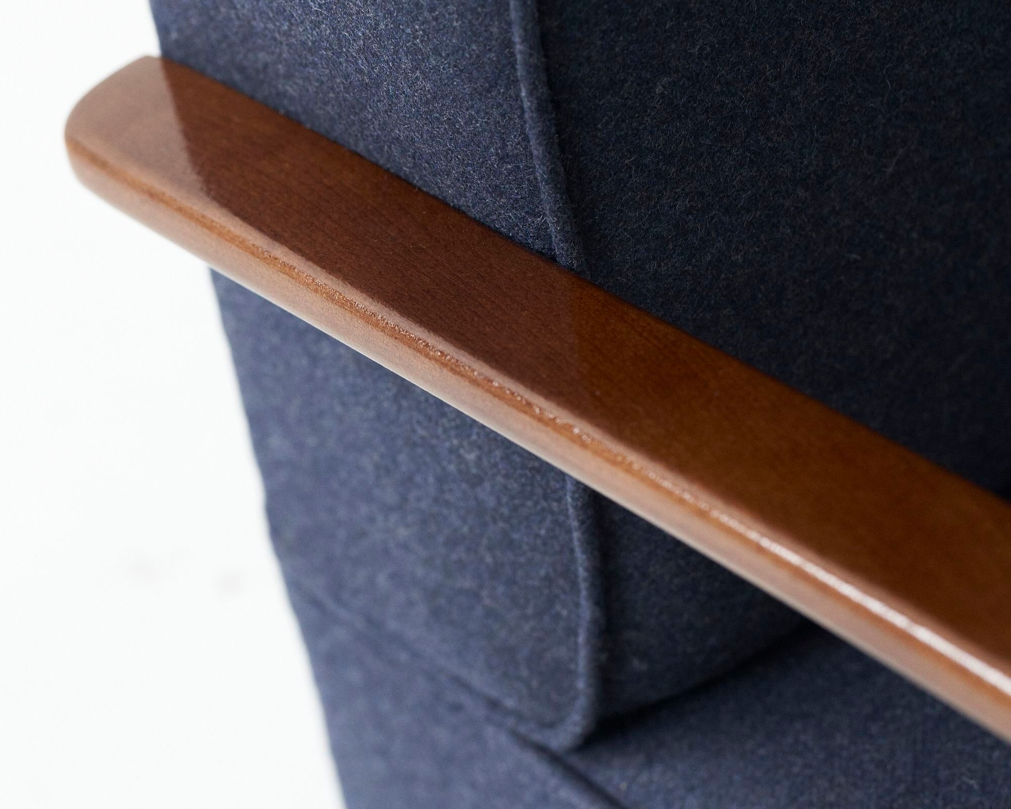 Jindrich Halabala H-410 armchair, 30's